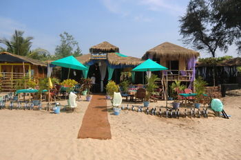 Ducknchill-agonda Agonda