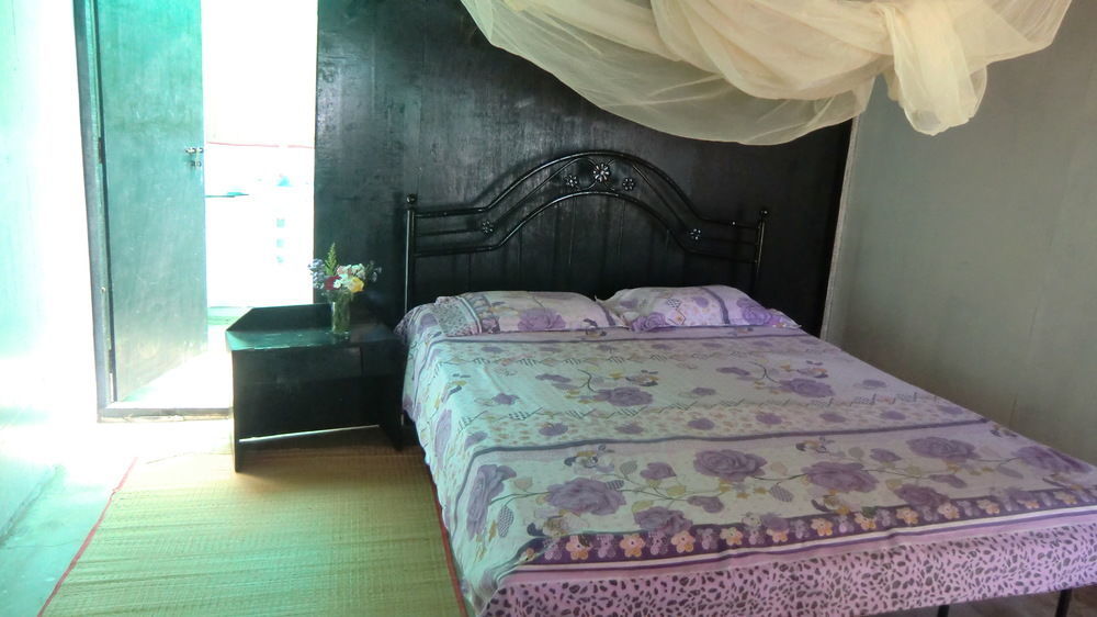 Ducknchill-agonda Hotel 2*