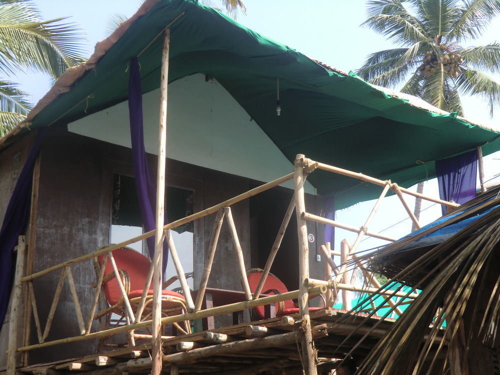 Ducknchill-agonda Hotel 2*